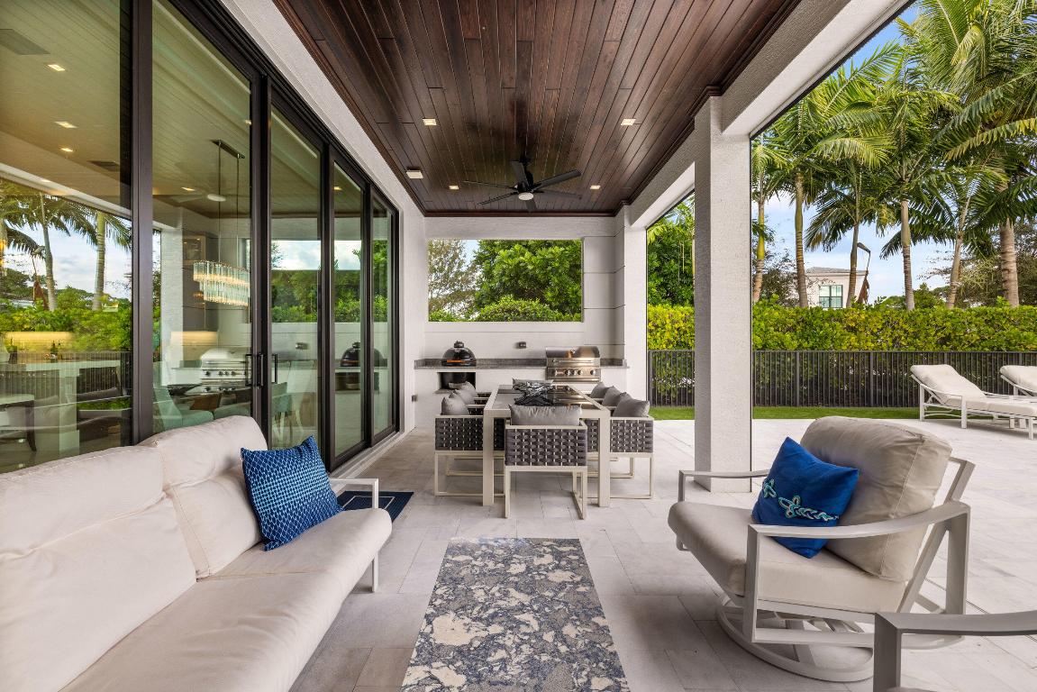 5704 Gauguin Palm Beach Gardens, FL 33418