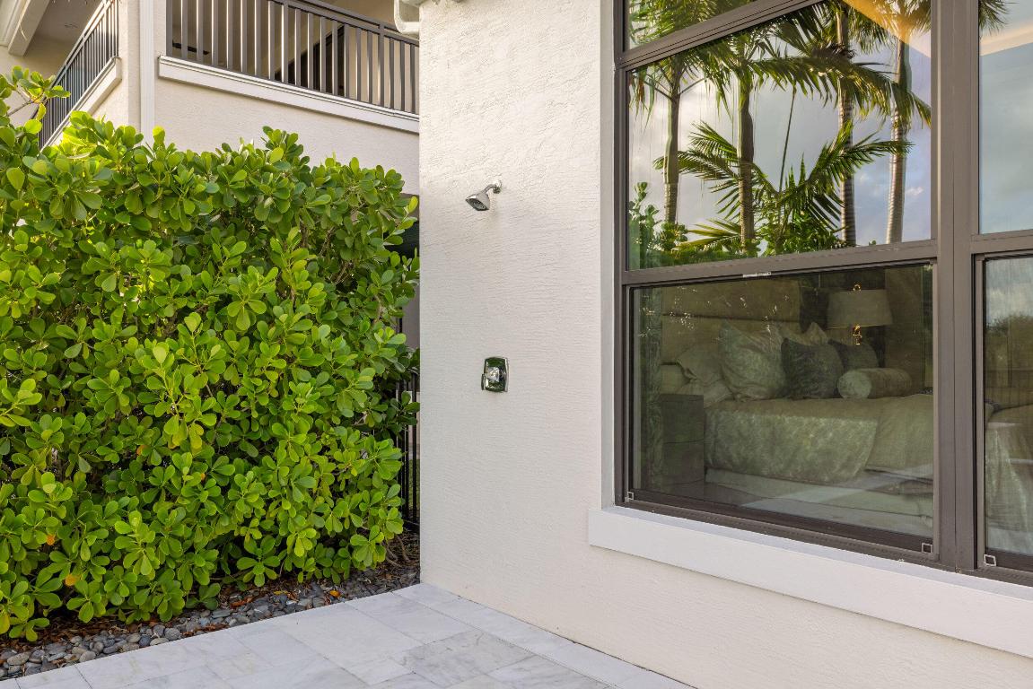 5704 Gauguin Palm Beach Gardens, FL 33418