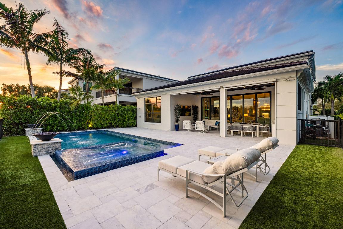 5704 Gauguin Palm Beach Gardens, FL 33418