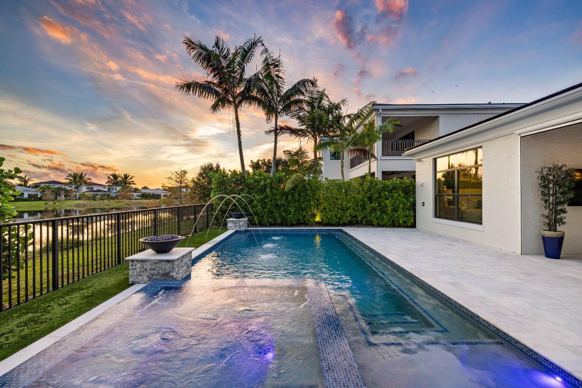 5704 Gauguin Palm Beach Gardens, FL 33418