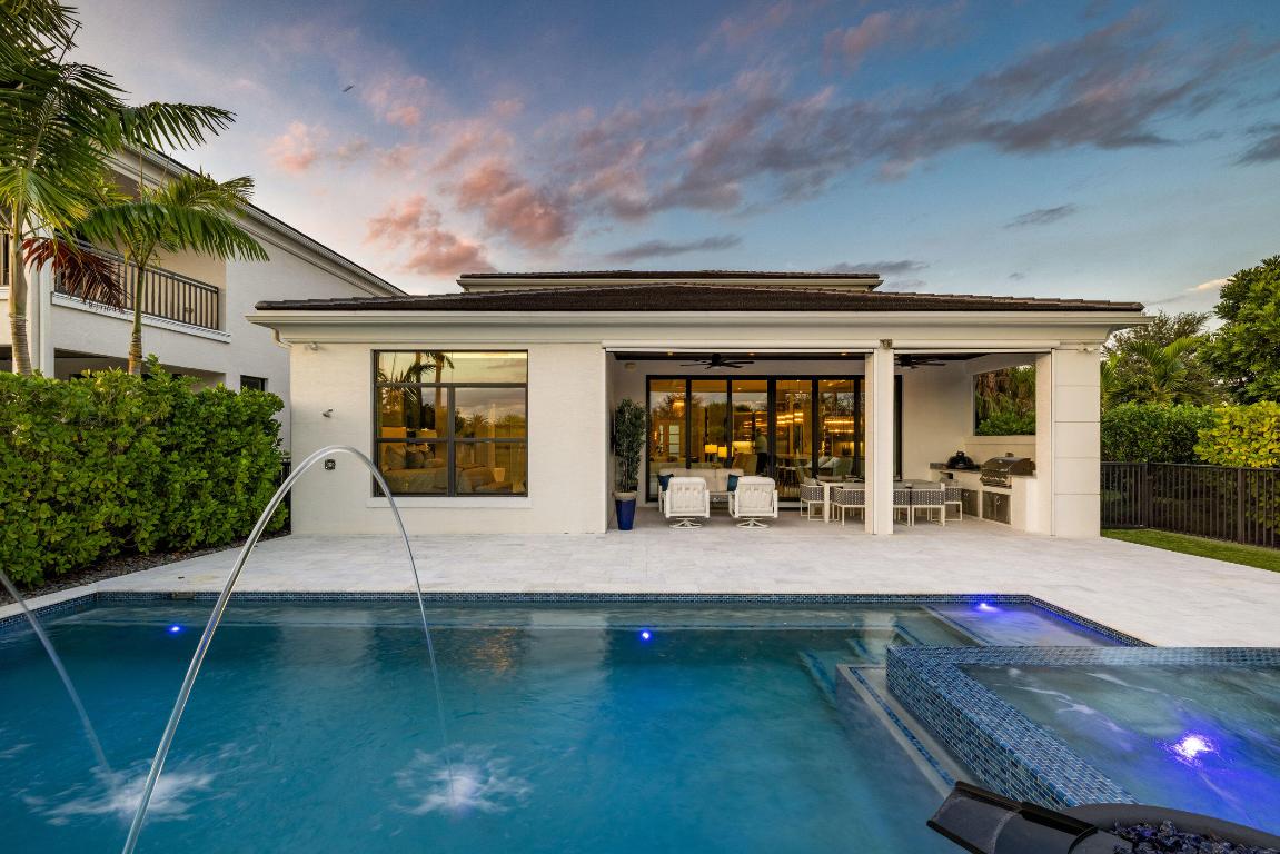 5704 Gauguin Palm Beach Gardens, FL 33418