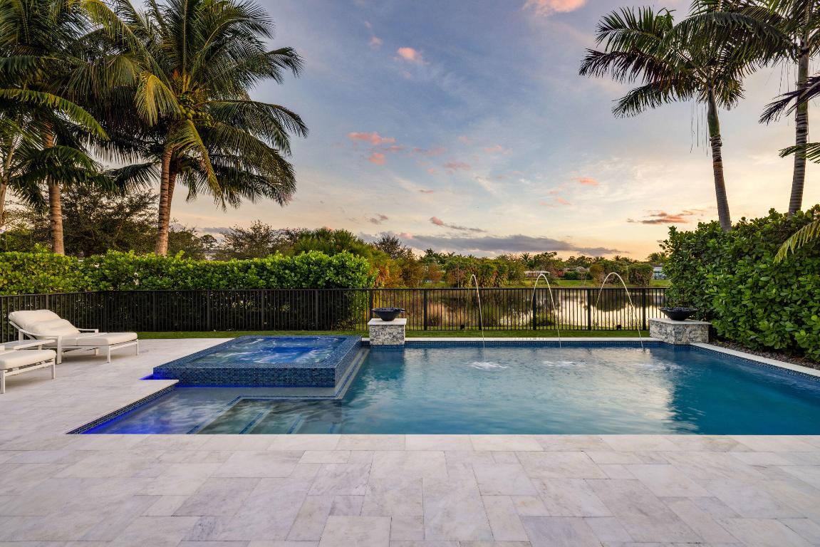 5704 Gauguin Palm Beach Gardens, FL 33418