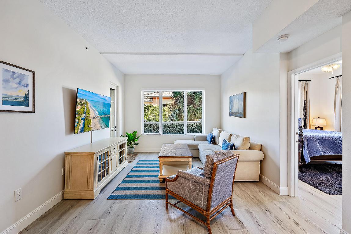 1203 Town Ctr #201 Jupiter, FL 33458