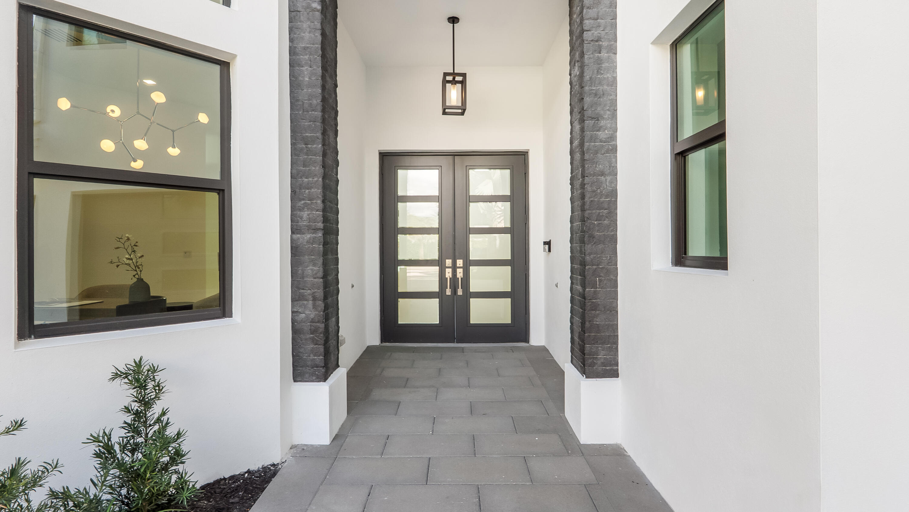 17400 Rosella Boca Raton, FL 33496