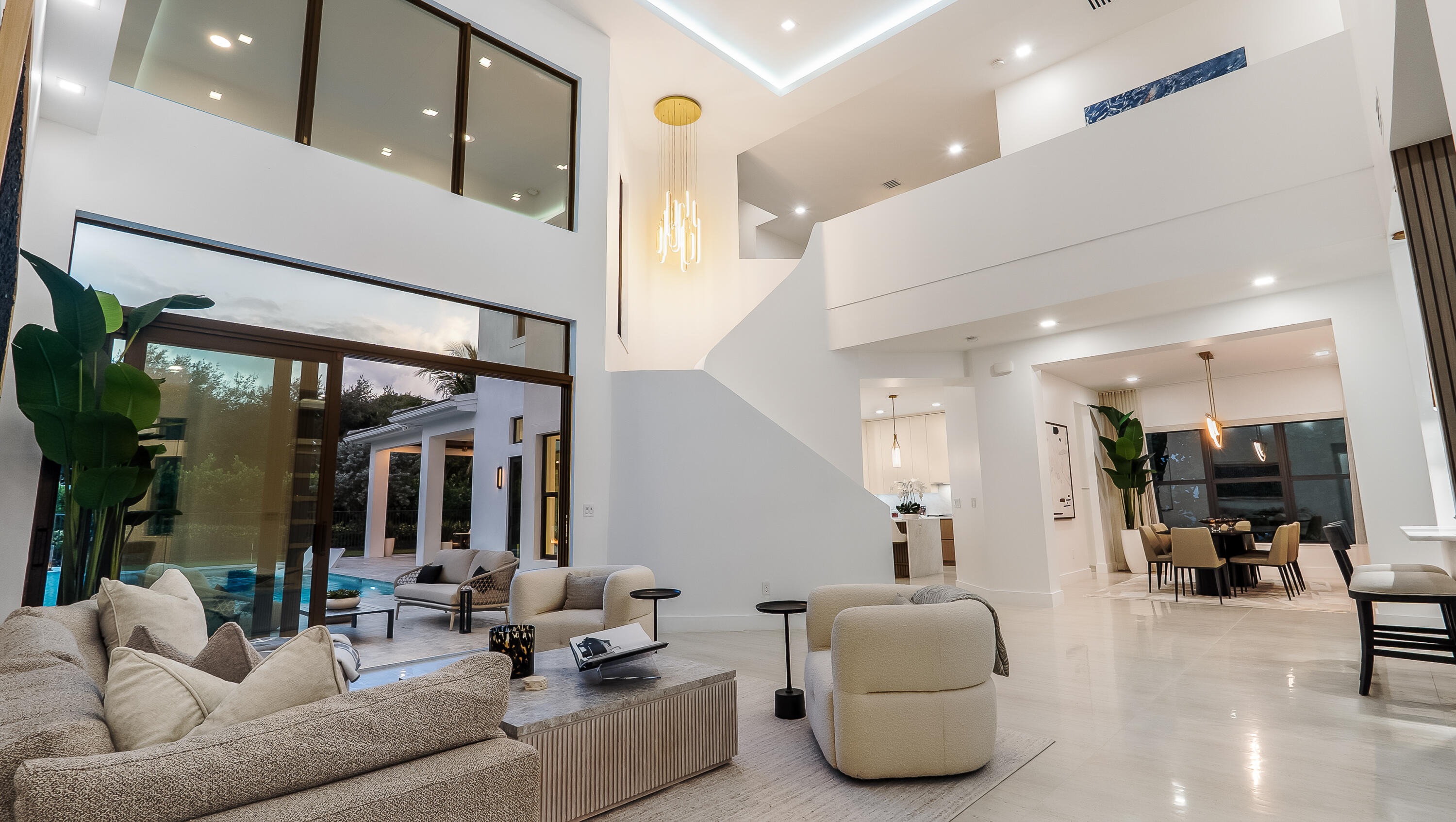 17400 Rosella Boca Raton, FL 33496