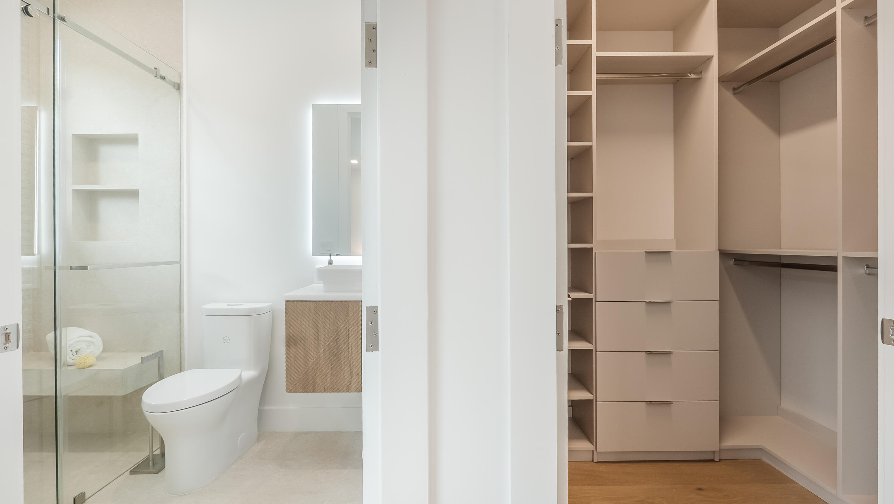 17400 Rosella Boca Raton, FL 33496