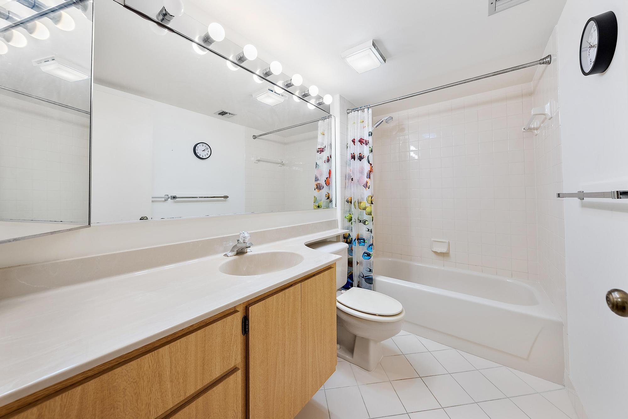 1701 Marina Isle #202 Jupiter, FL 33477