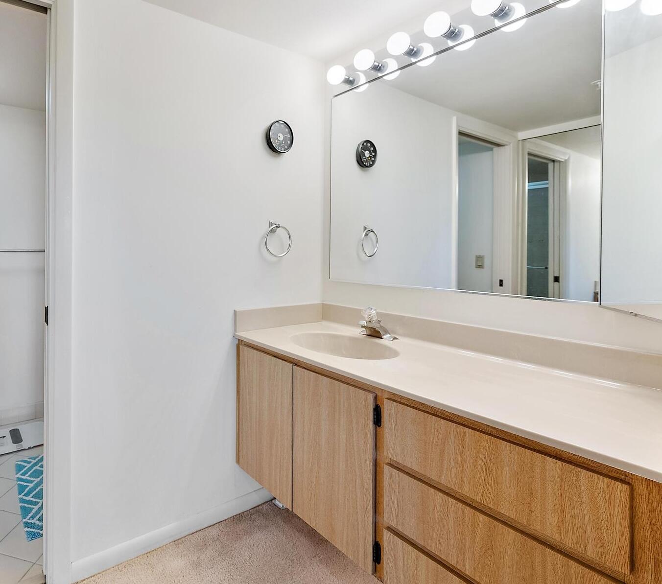 1701 Marina Isle #202 Jupiter, FL 33477