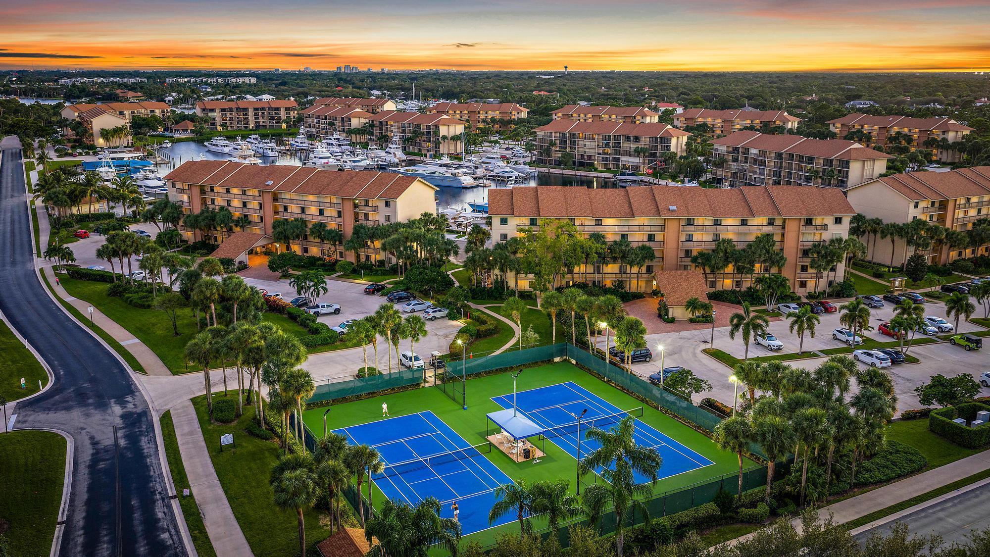 1701 Marina Isle #202 Jupiter, FL 33477