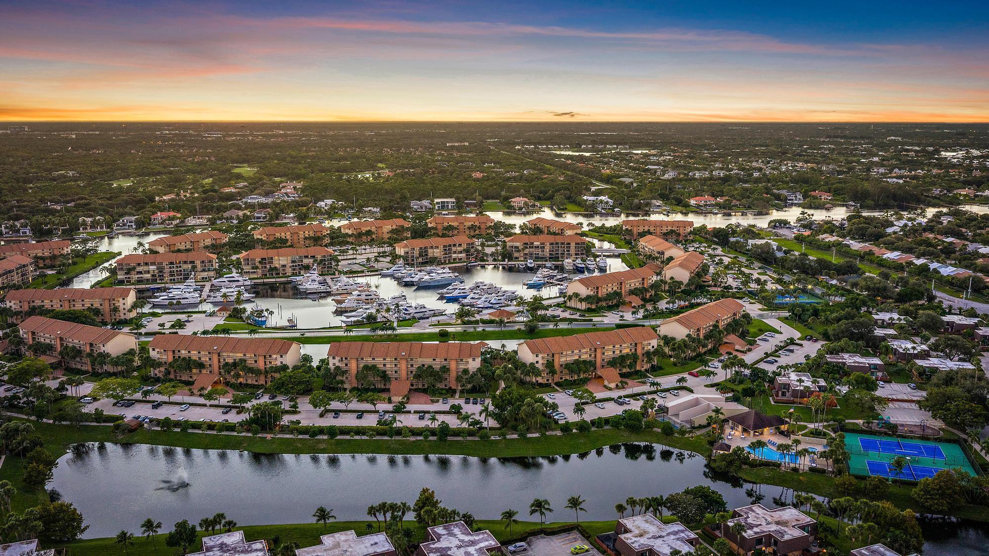 1701 Marina Isle #202 Jupiter, FL 33477