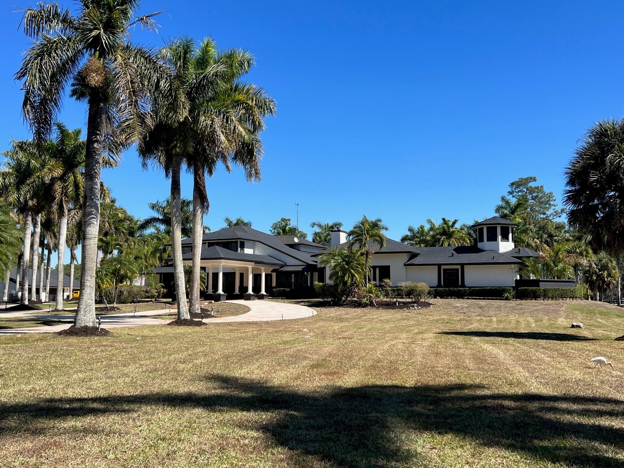 6186 Duckweed Lake Worth, FL 33449