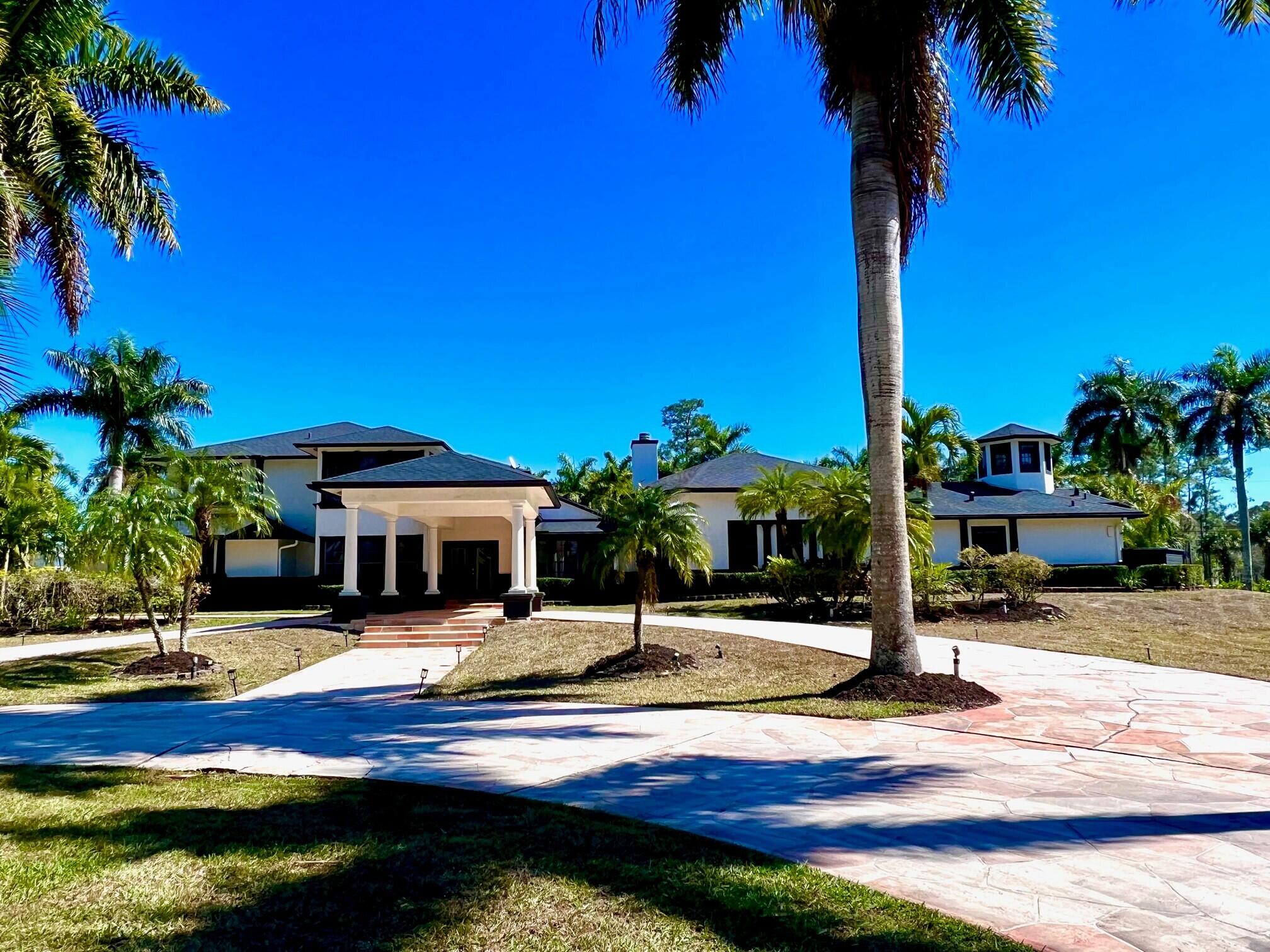 6186 Duckweed Lake Worth, FL 33449