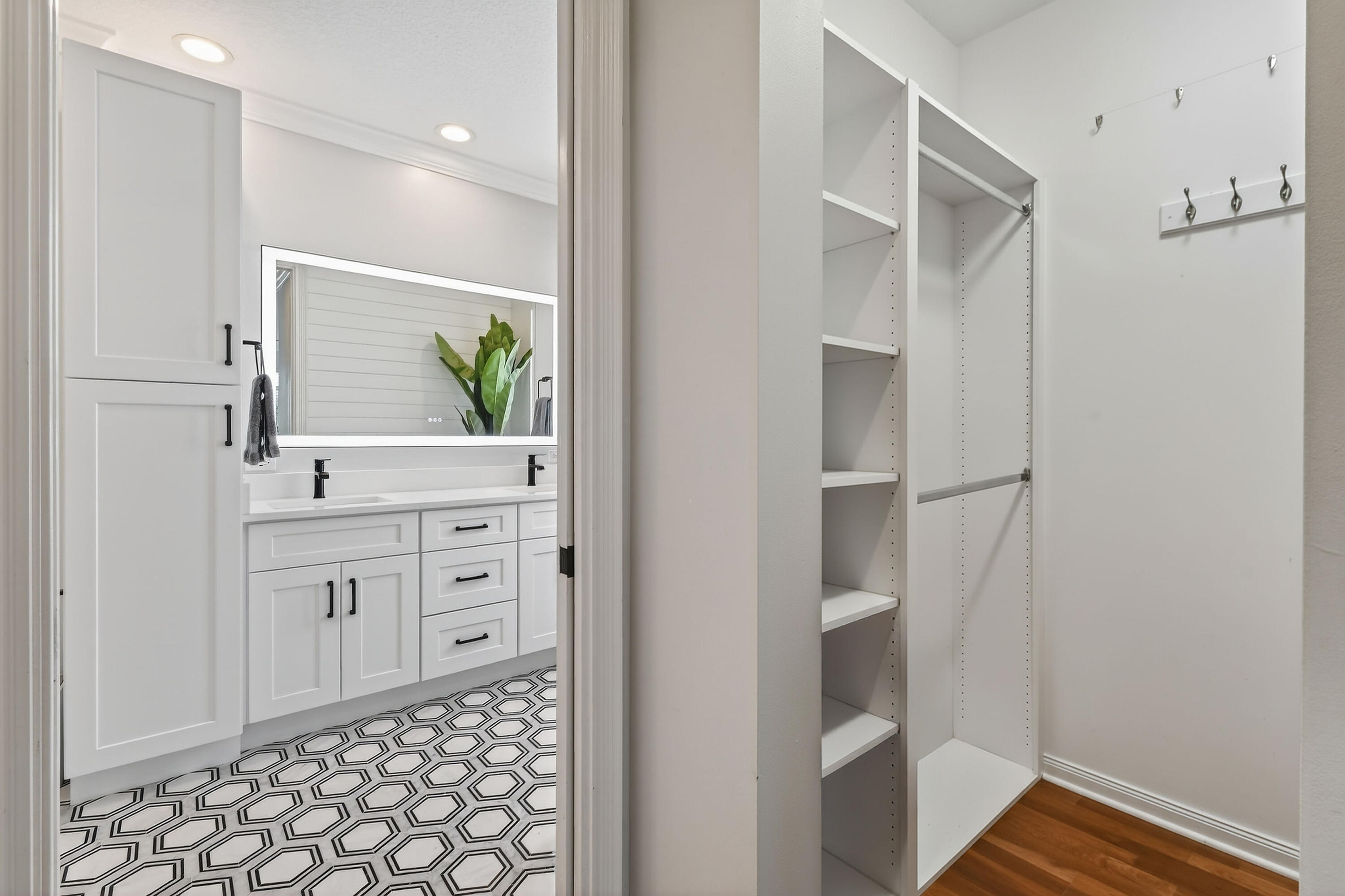 240 Poinciana Jupiter, FL 33458