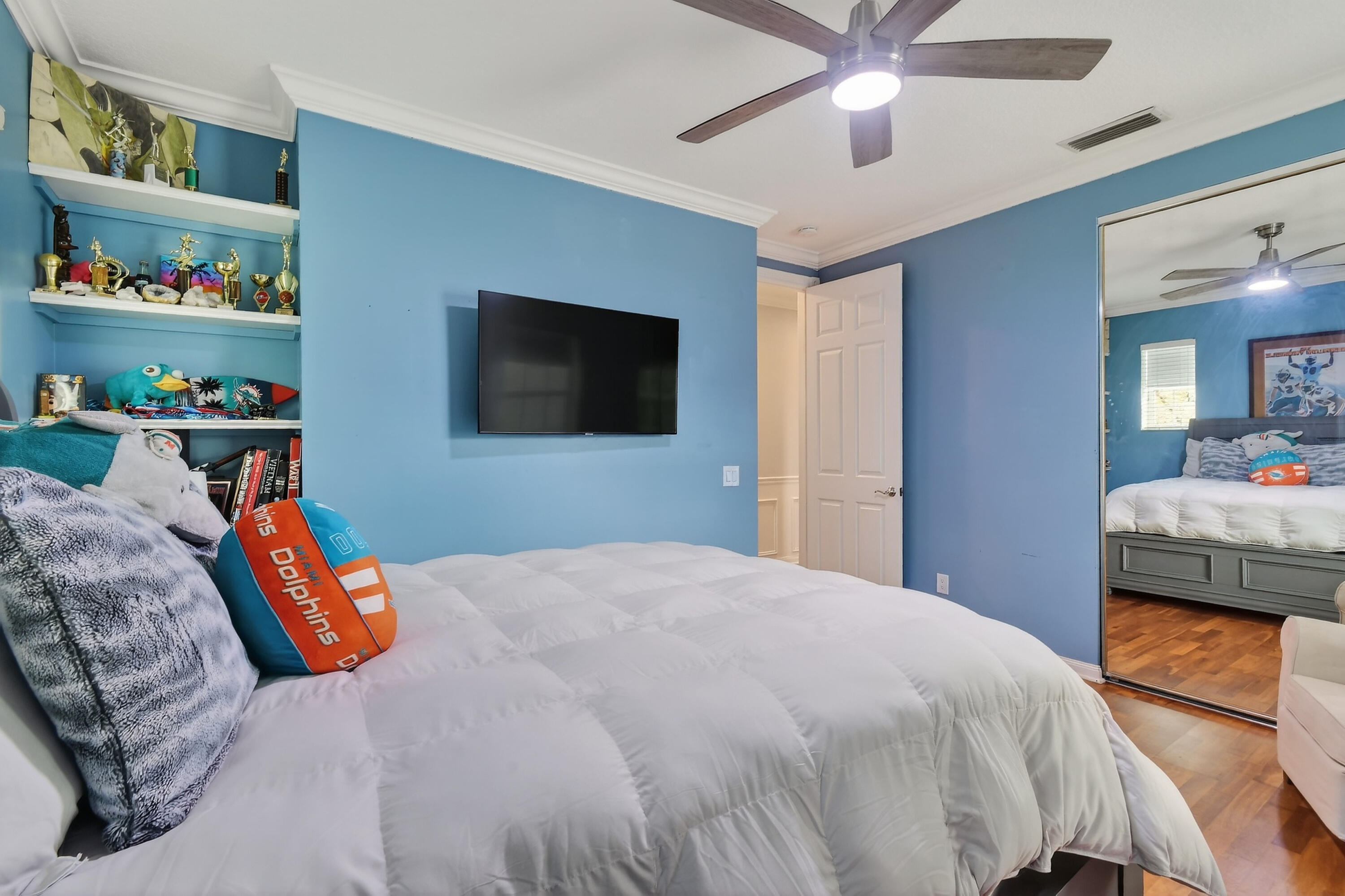 240 Poinciana Jupiter, FL 33458