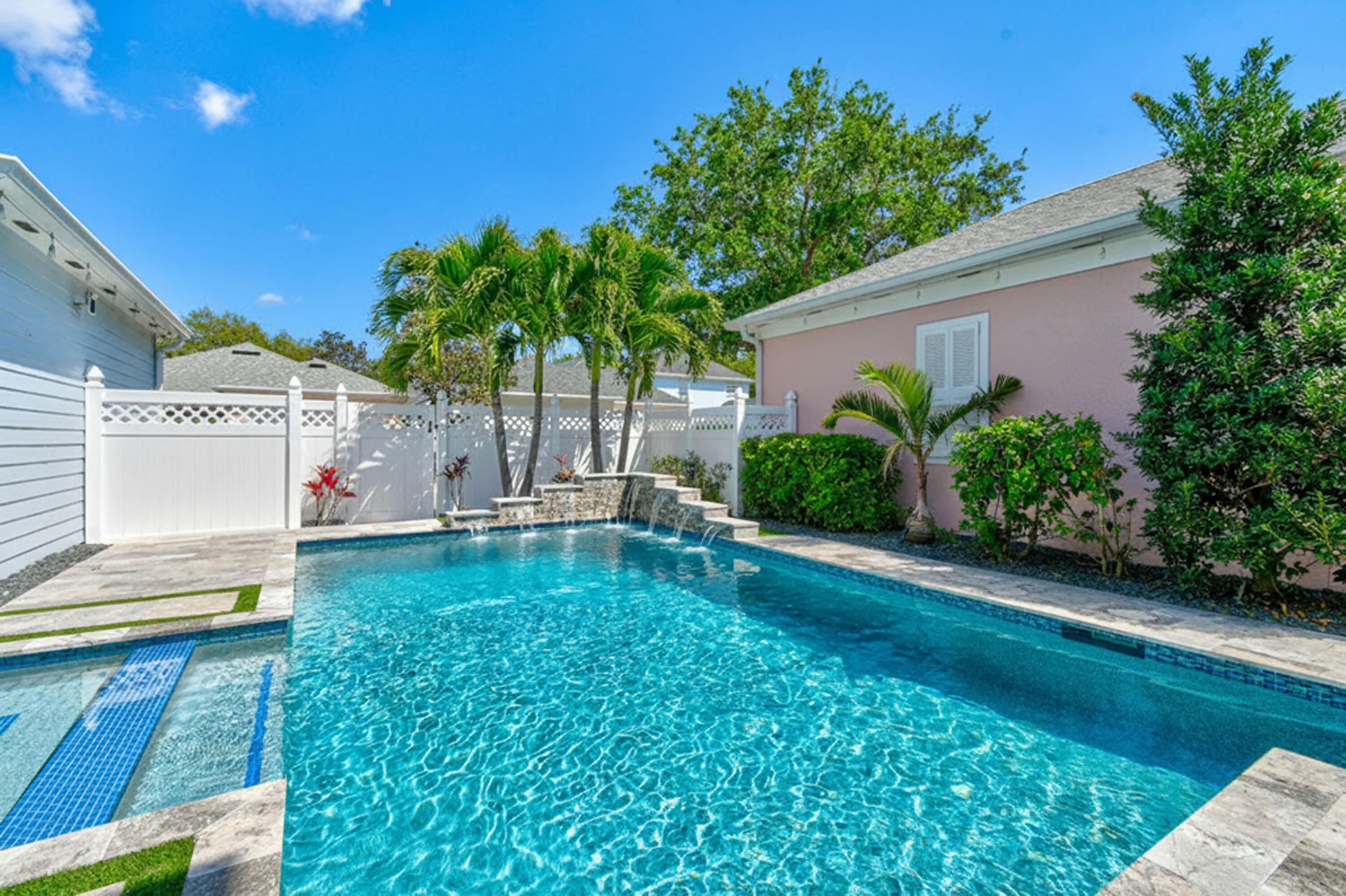 240 Poinciana Jupiter, FL 33458