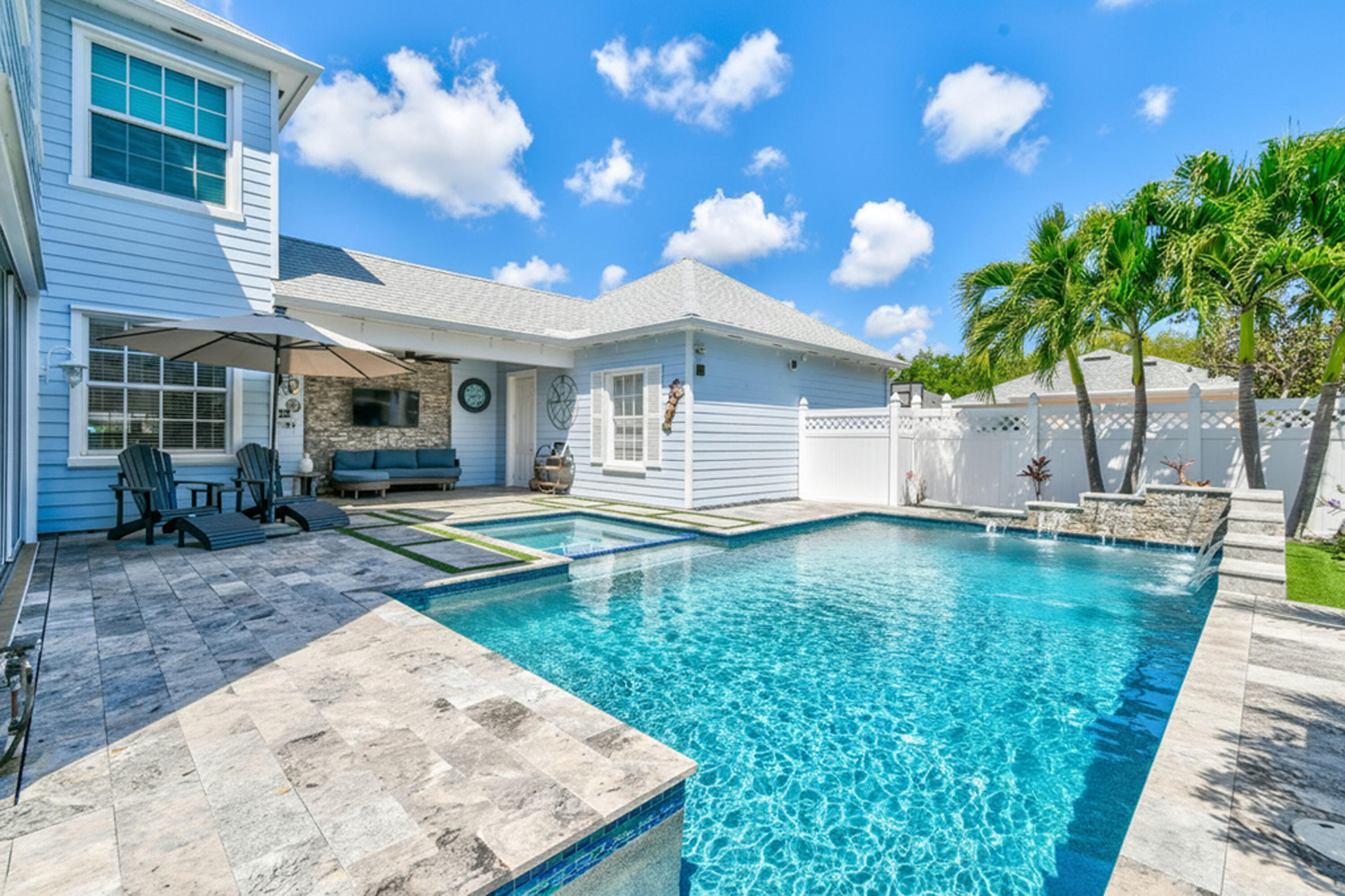 240 Poinciana Jupiter, FL 33458