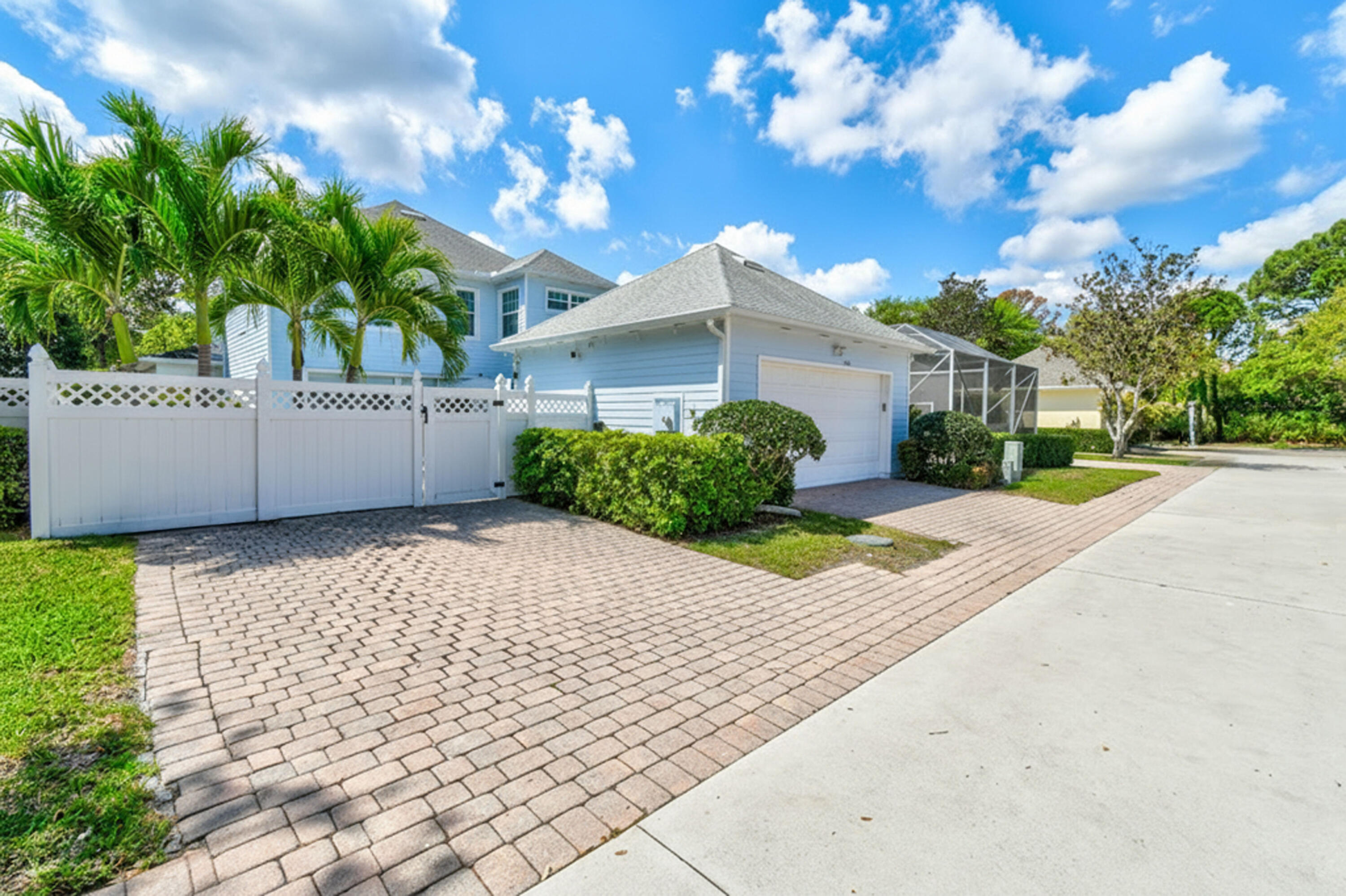 240 Poinciana Jupiter, FL 33458