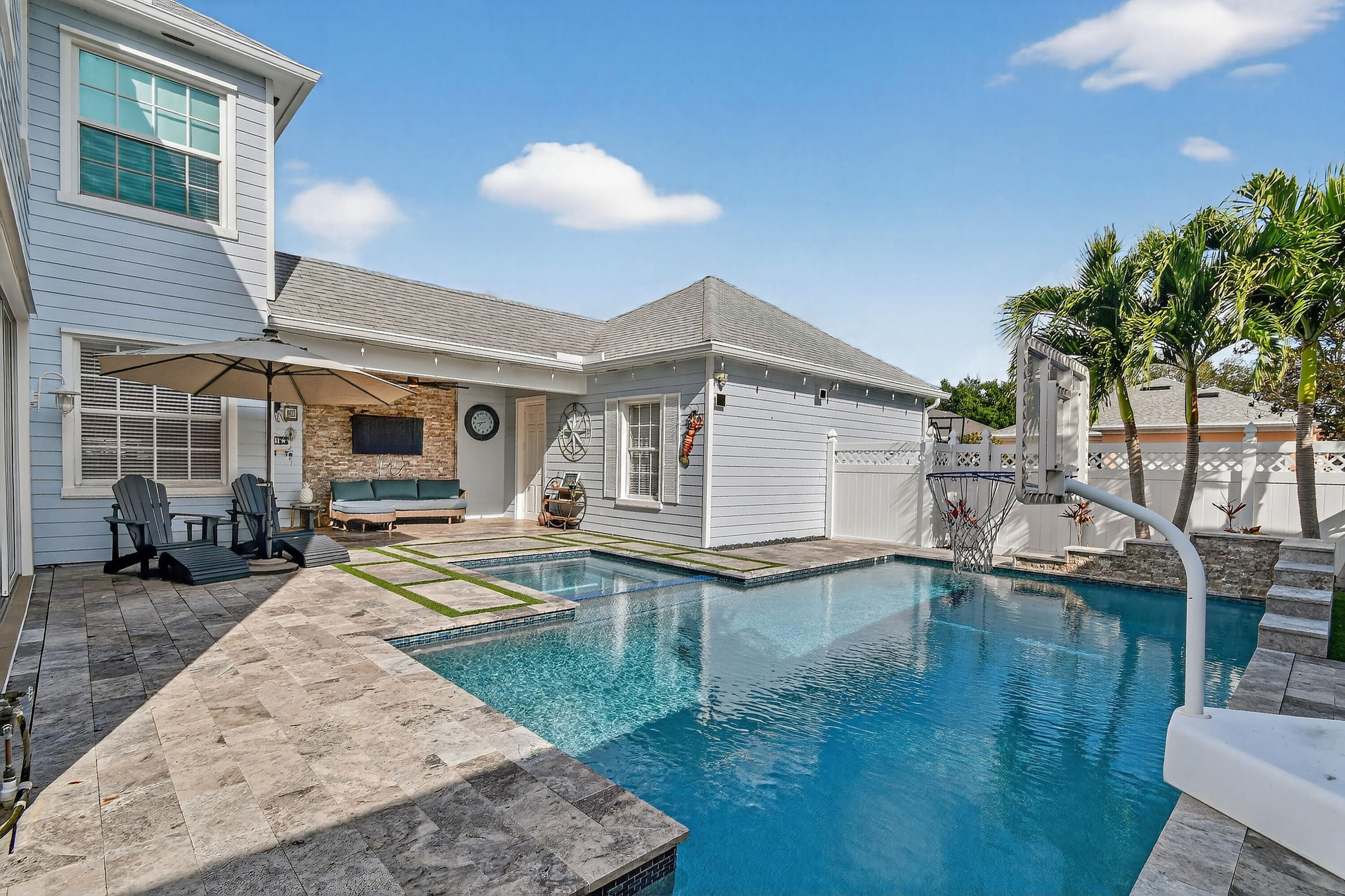 240 Poinciana Jupiter, FL 33458