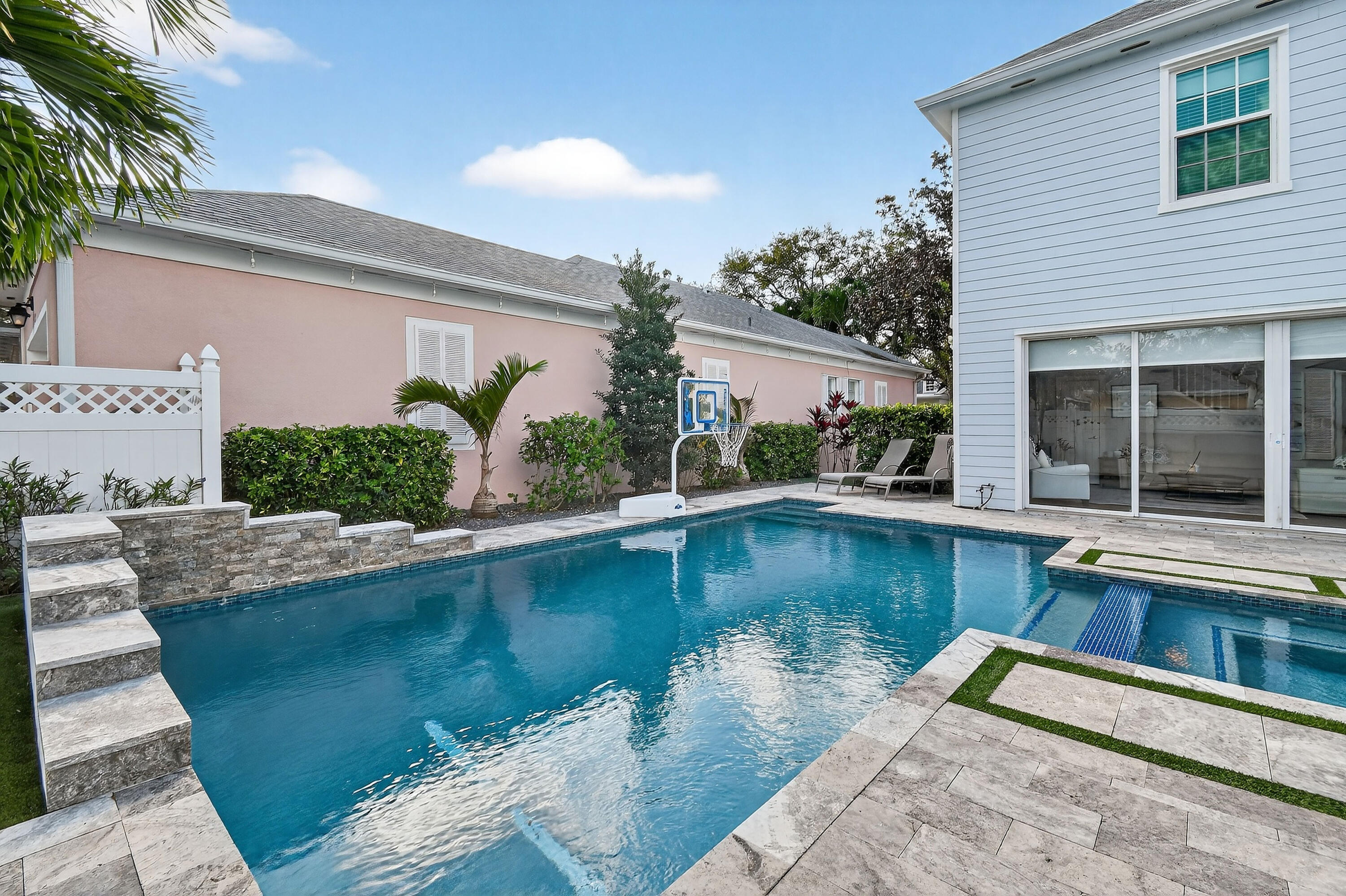 240 Poinciana Jupiter, FL 33458