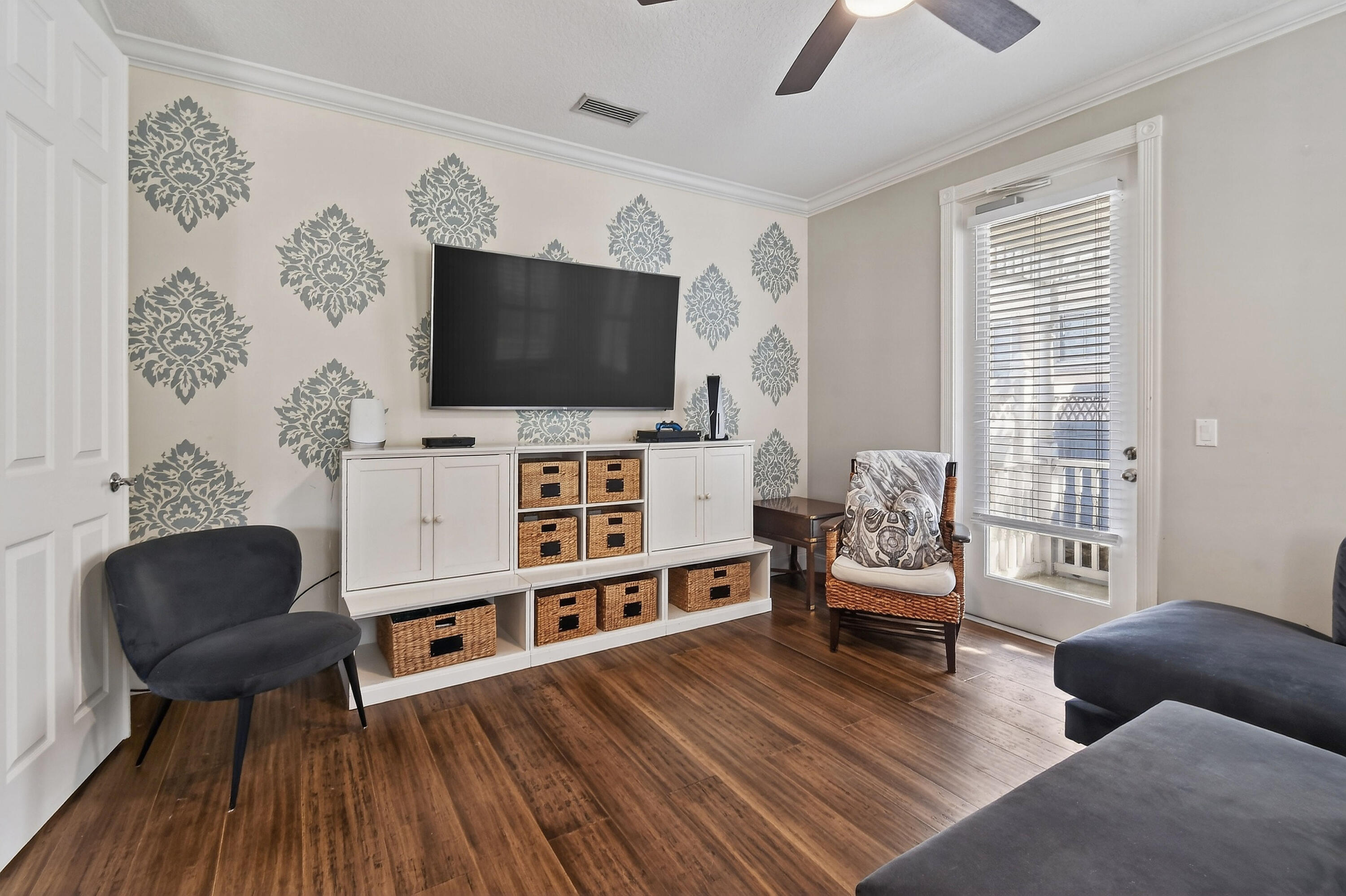 240 Poinciana Jupiter, FL 33458