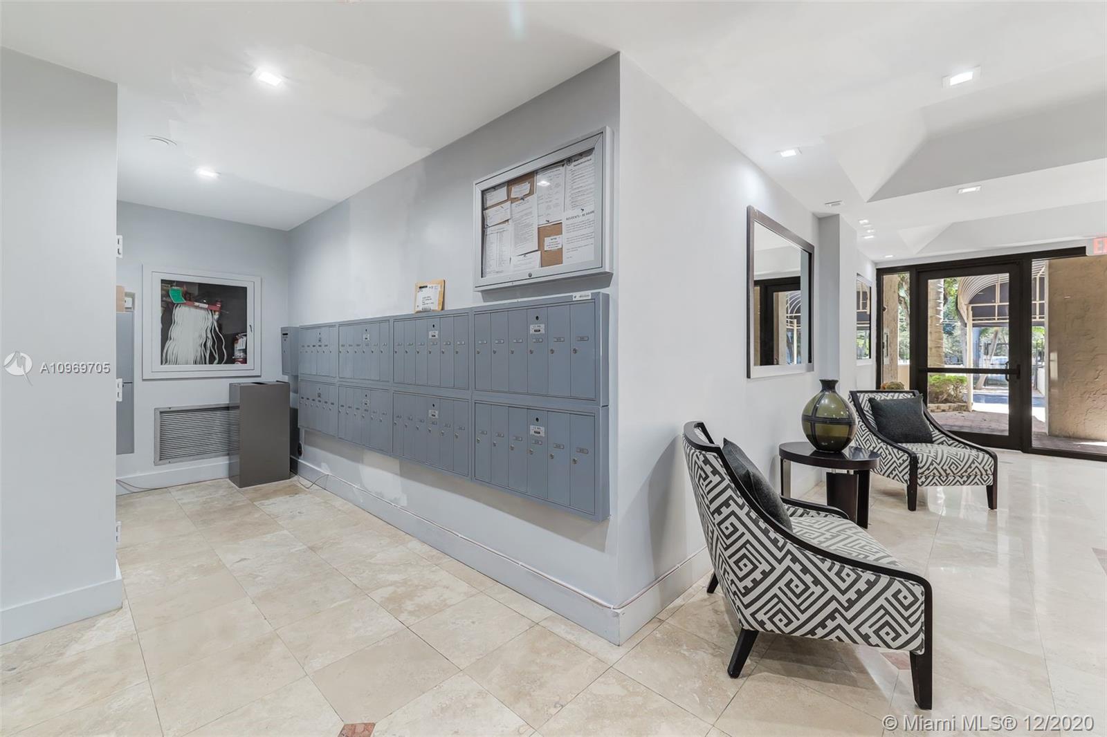 image TIGERTAIL BAY16