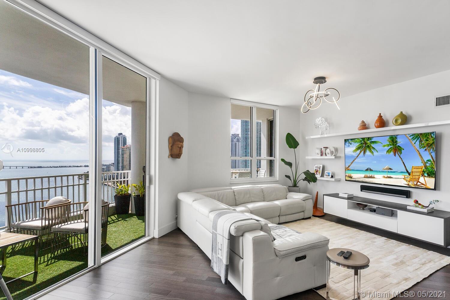 701 Brickell Key Blvd #PH12 Miami, FL 33131