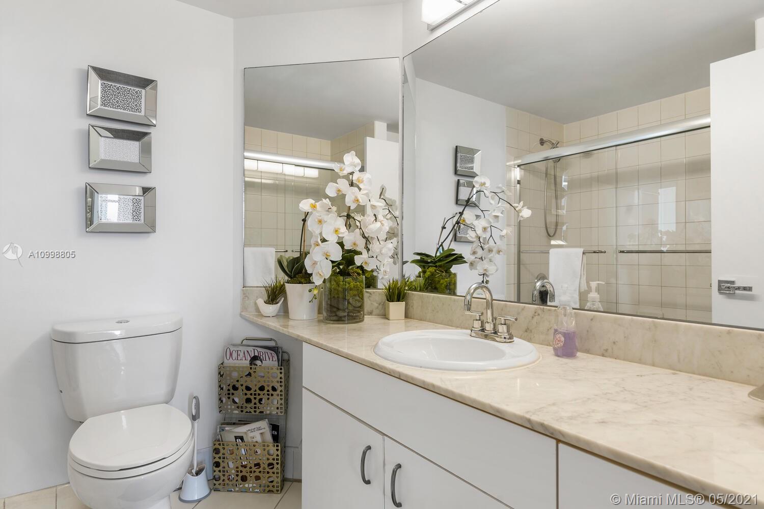 701 Brickell Key Blvd #PH12 Miami, FL 33131