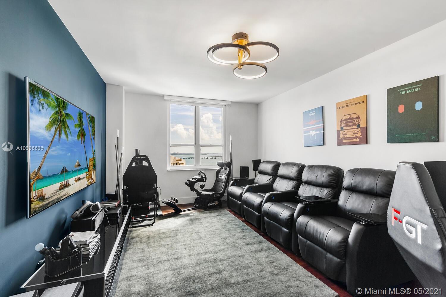 701 Brickell Key Blvd #PH12 Miami, FL 33131