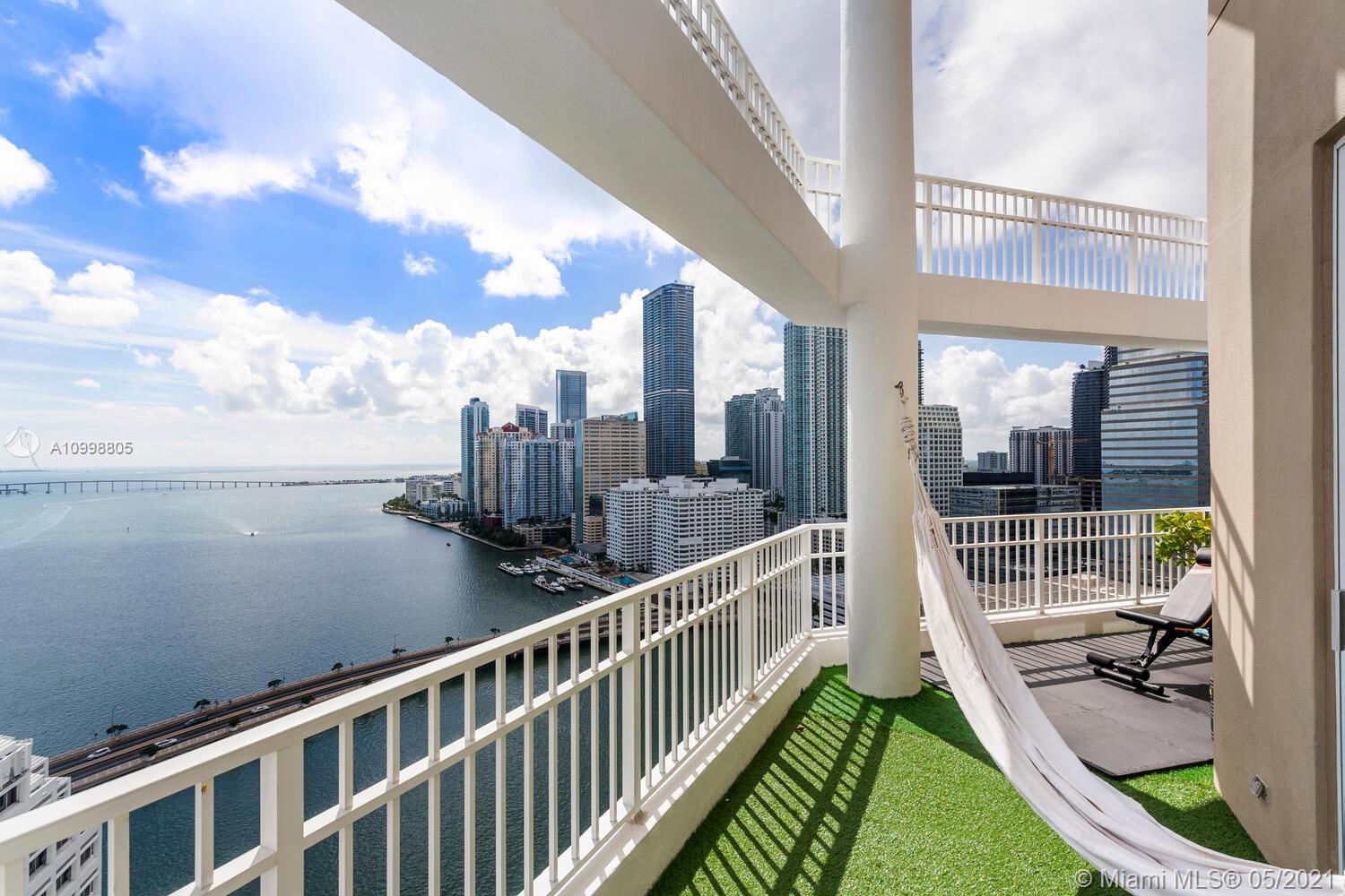 701 Brickell Key Blvd #PH12 Miami, FL 33131