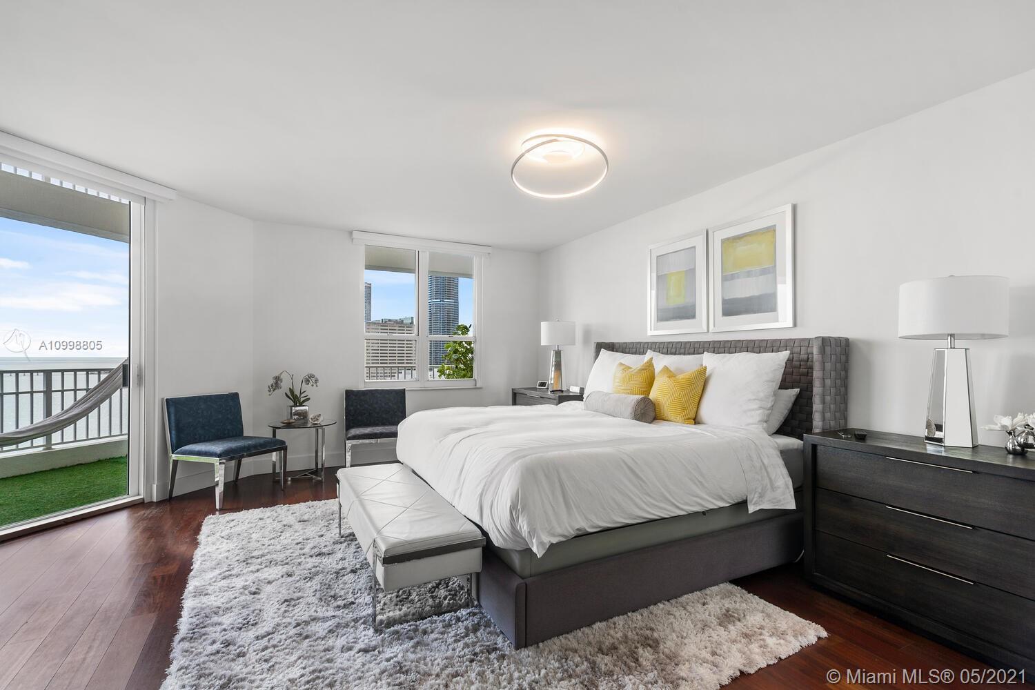 701 Brickell Key Blvd #PH12 Miami, FL 33131