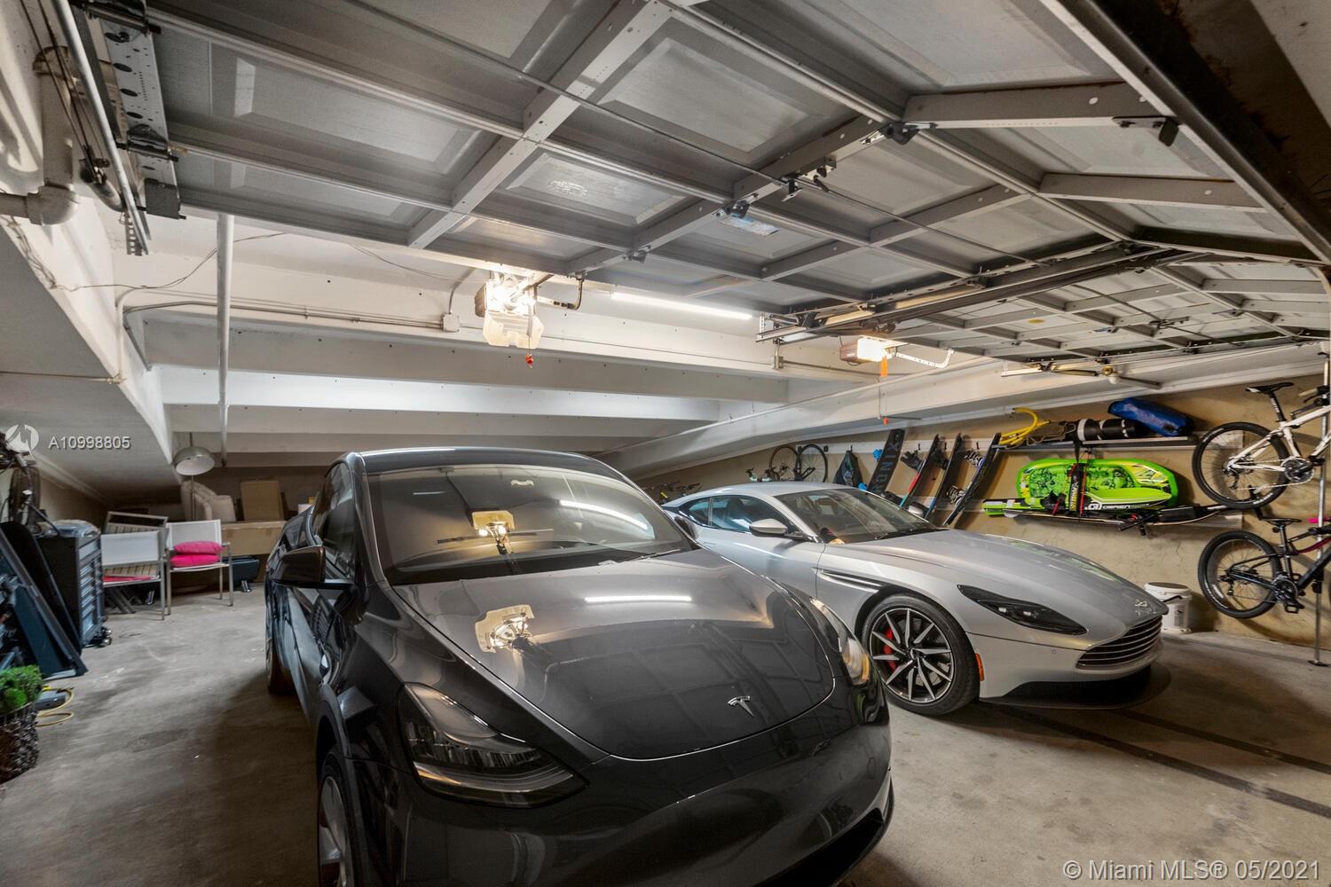 701 Brickell Key Blvd #PH12 Miami, FL 33131