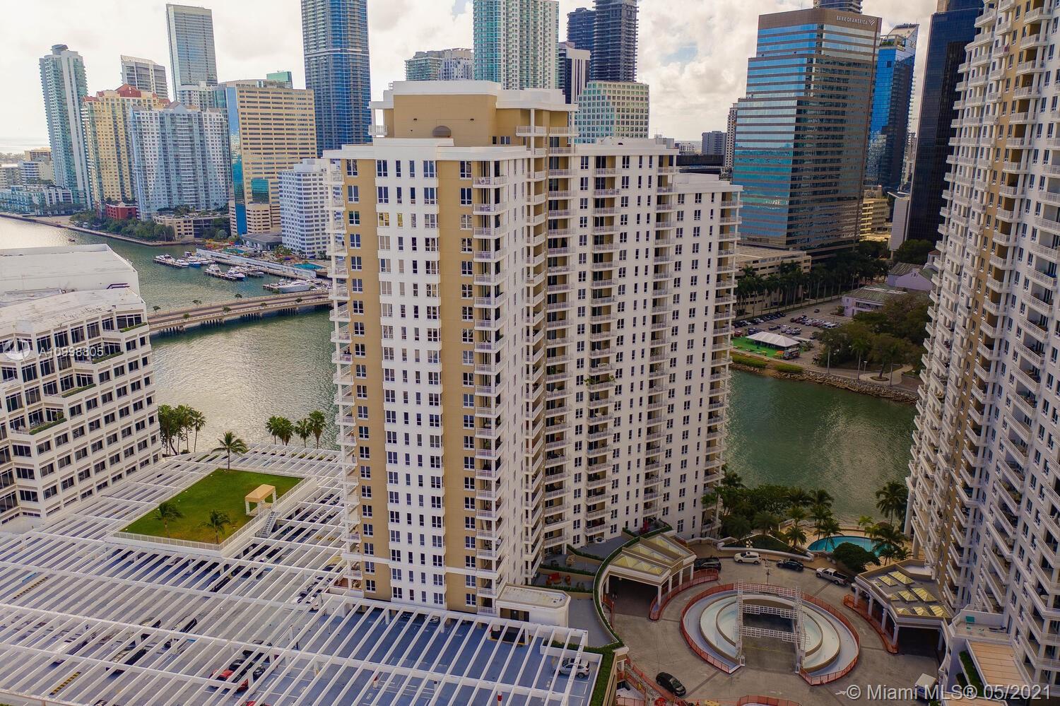 701 Brickell Key Blvd #PH12 Miami, FL 33131