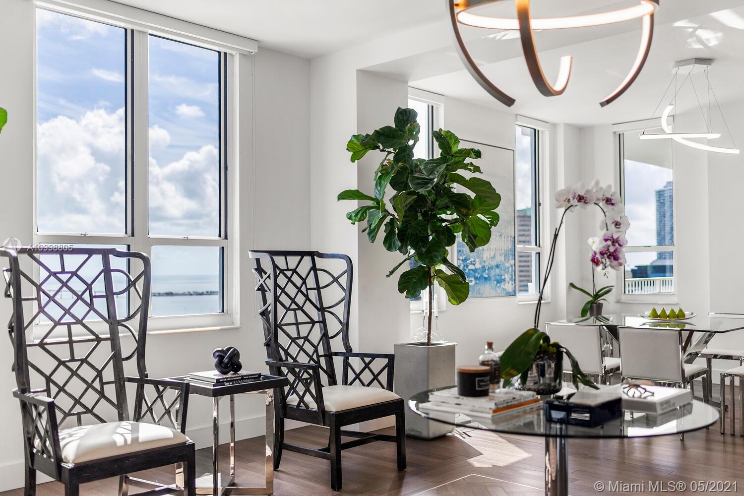 701 Brickell Key Blvd #PH12 Miami, FL 33131