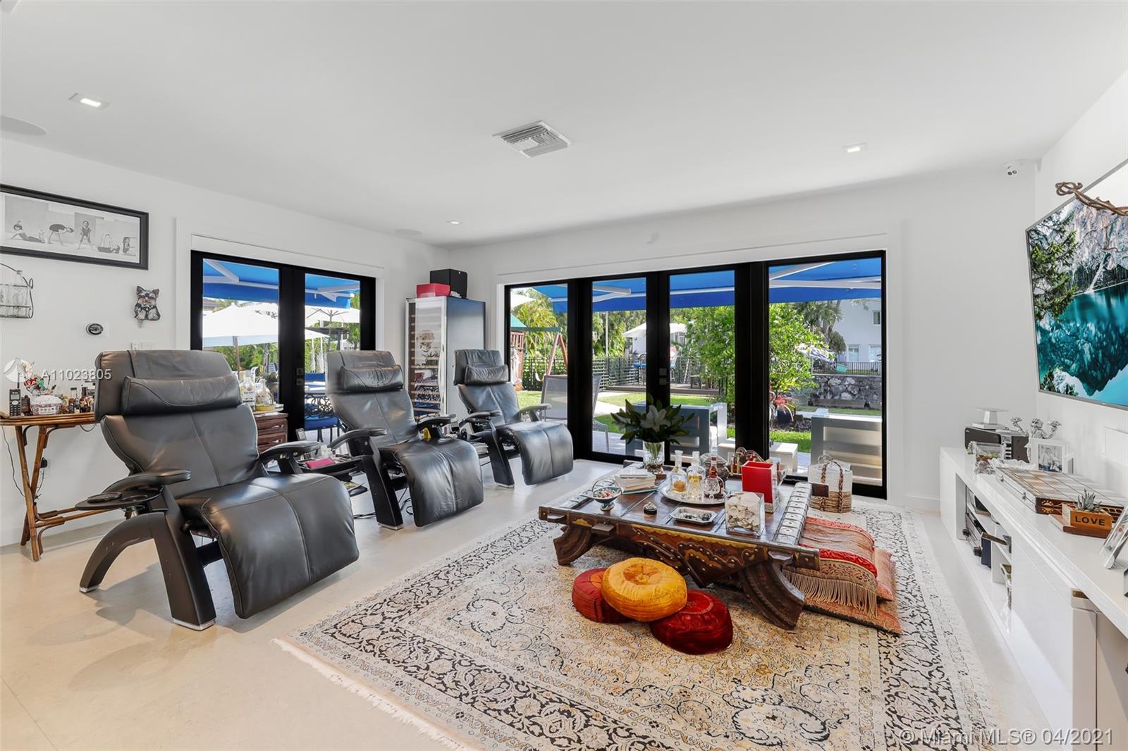 1050 Alfonso Ave Coral Gables, FL 33146