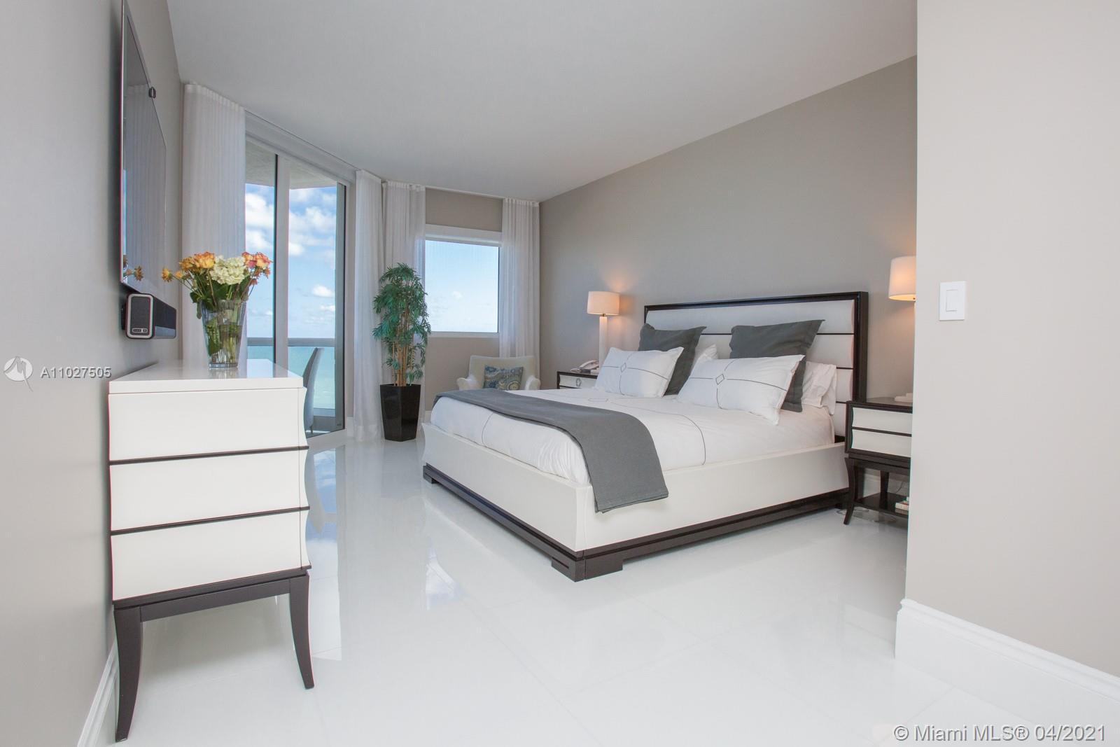 17875 Collins Ave #1202 Sunny Isles Beach, FL 33160