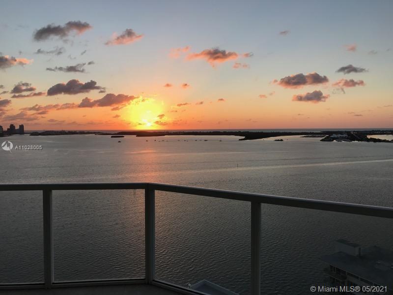 218 SE 14th St #TS301 Miami, FL 33131