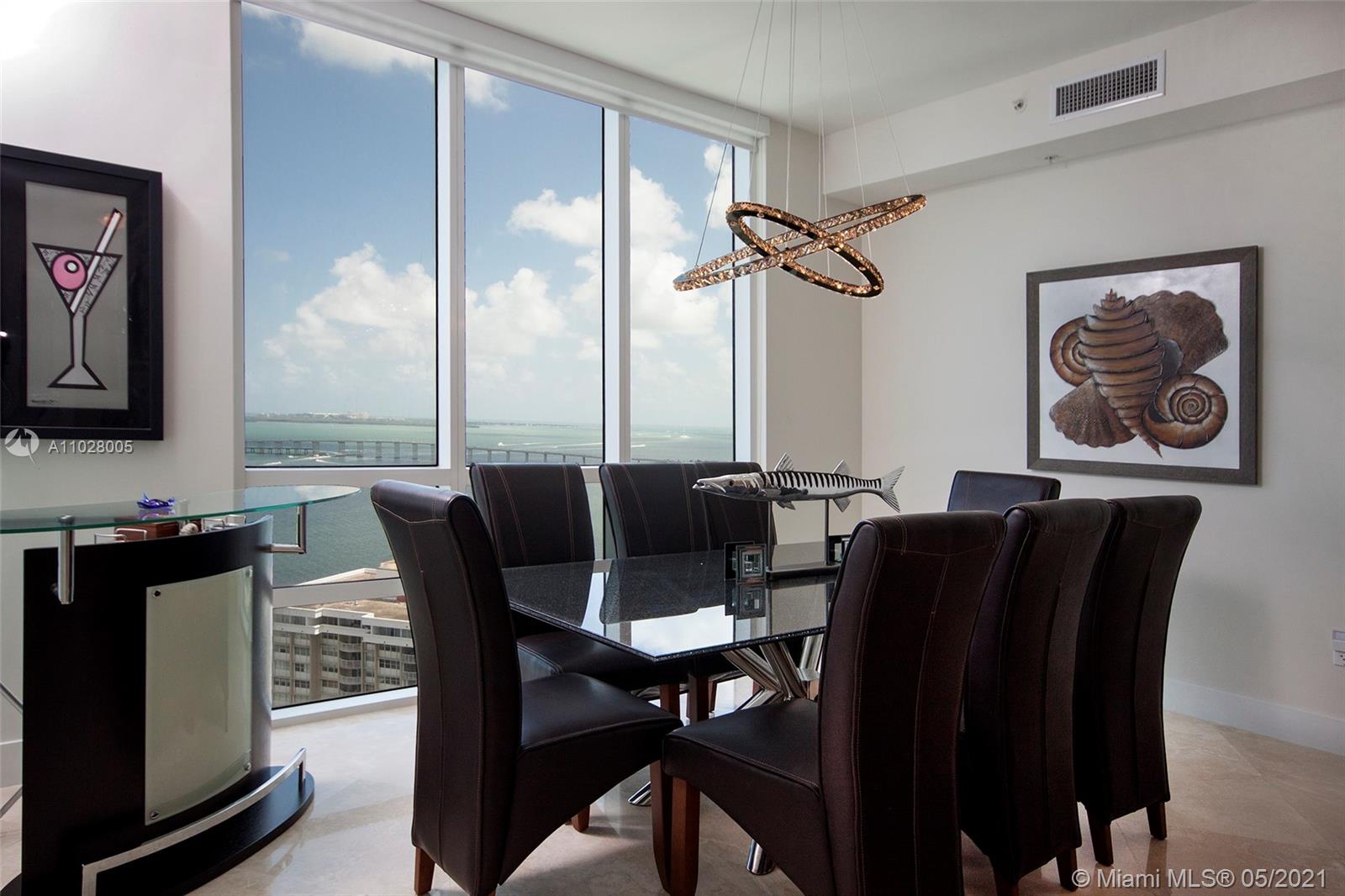 218 SE 14th St #TS301 Miami, FL 33131