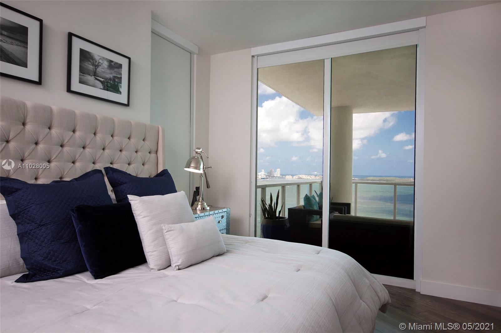 218 SE 14th St #TS301 Miami, FL 33131