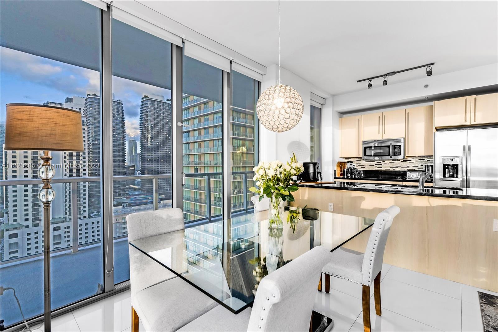 79 SW 12th St #2712-S Miami, FL 33130