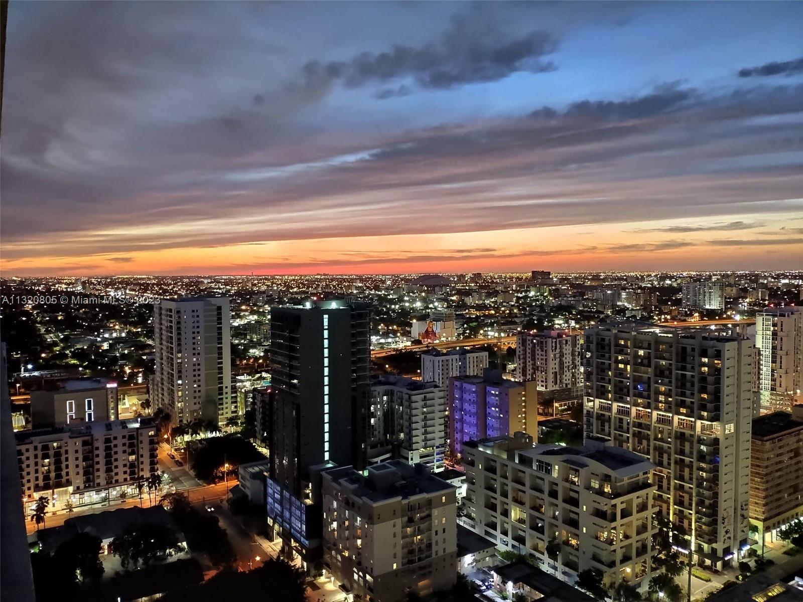 79 SW 12th St #2712-S Miami, FL 33130