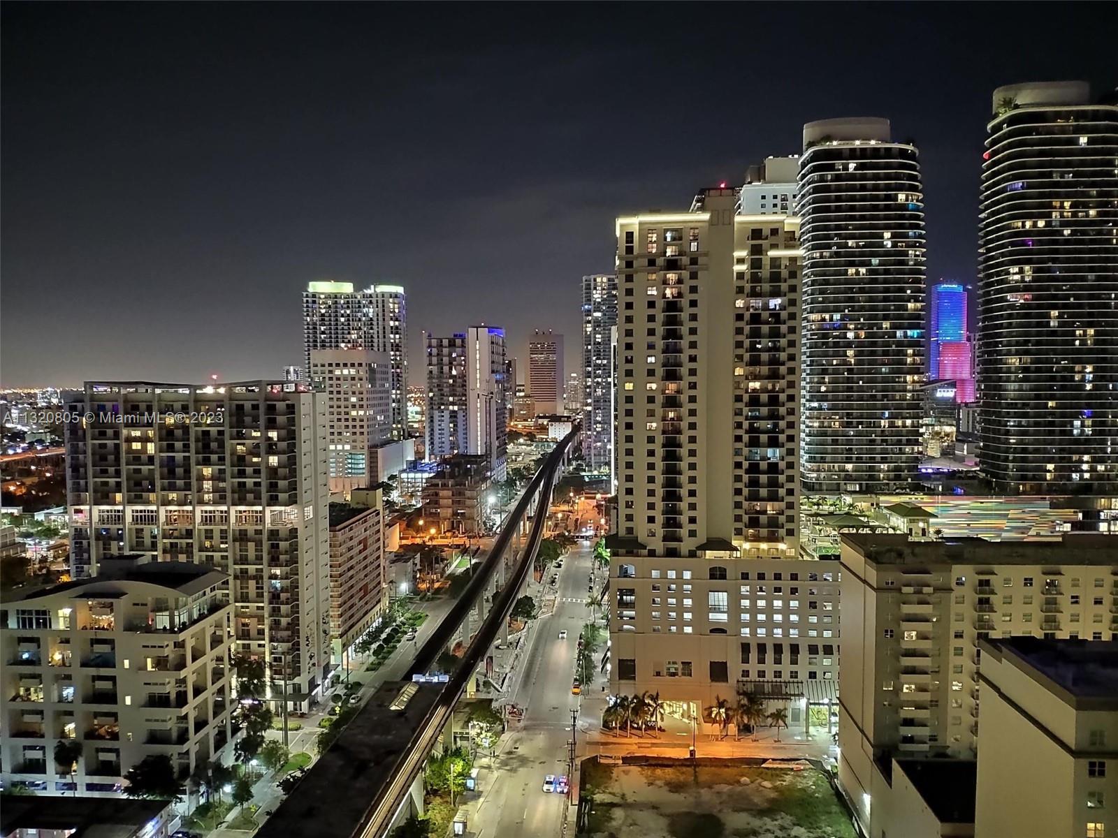 79 SW 12th St #2712-S Miami, FL 33130