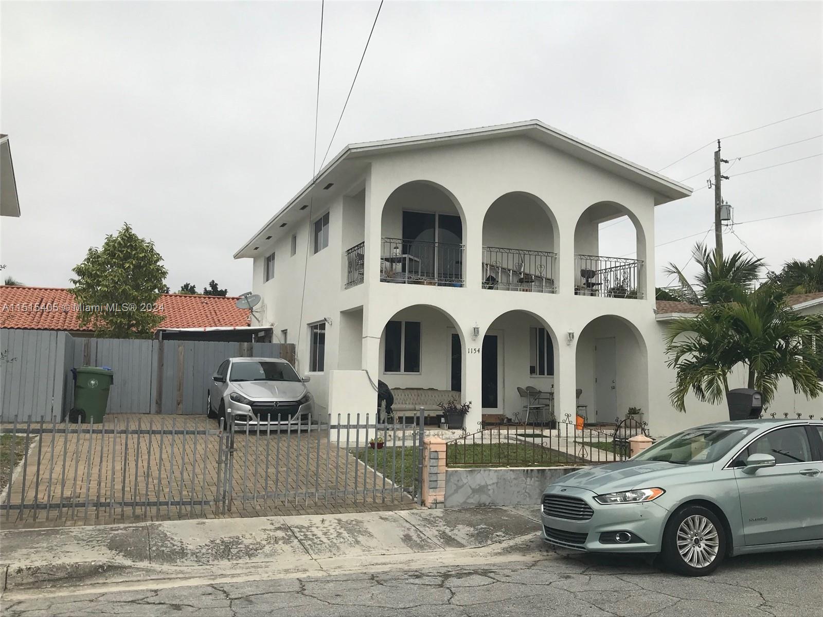 1355 SW 12th St Miami, FL 33135