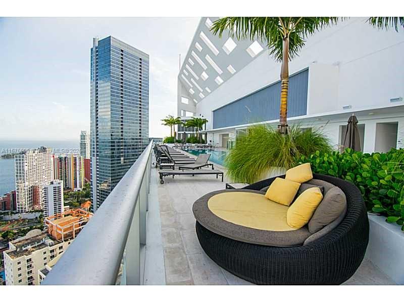 image Brickell House33