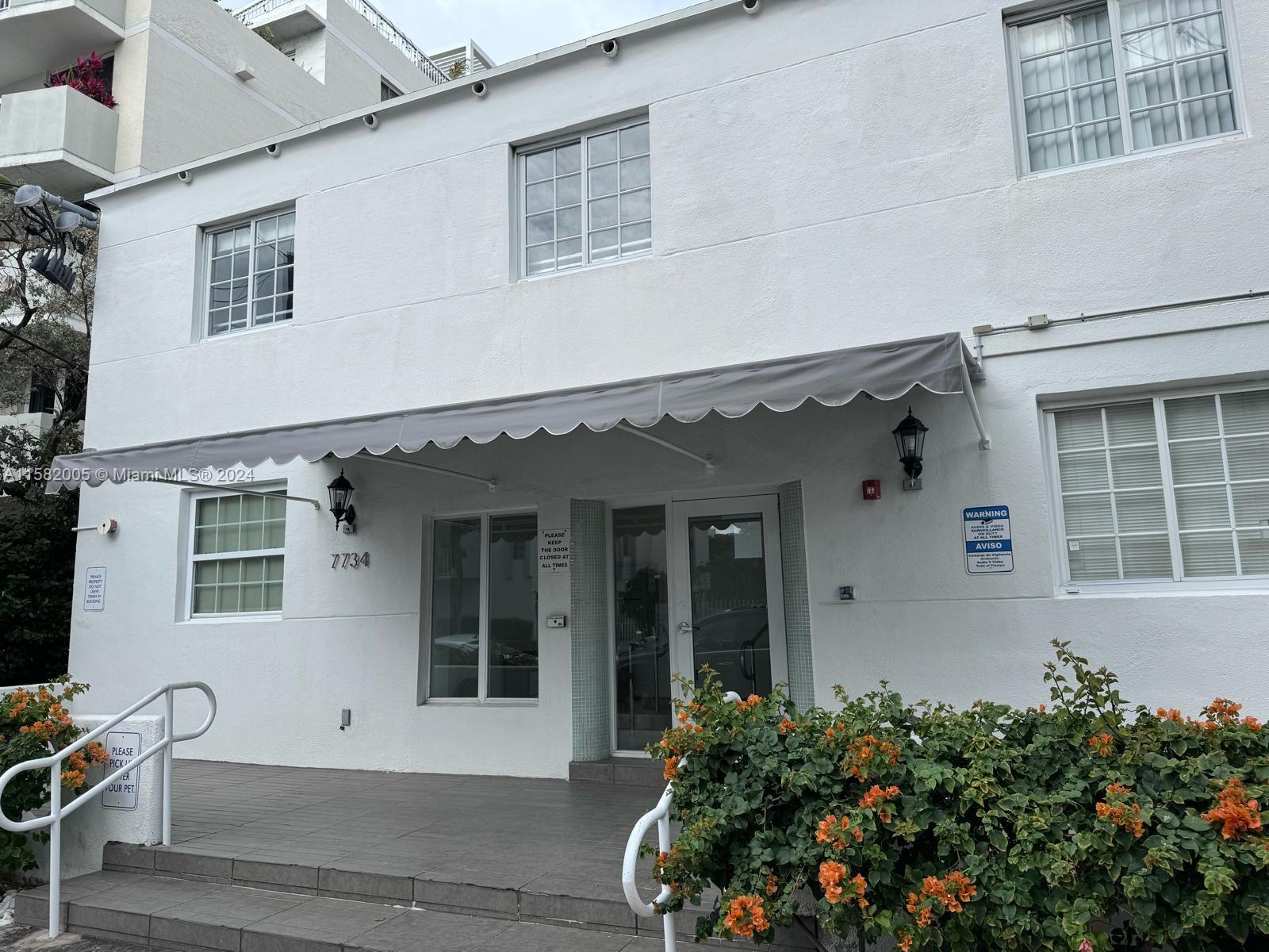 Casa de Condomínio