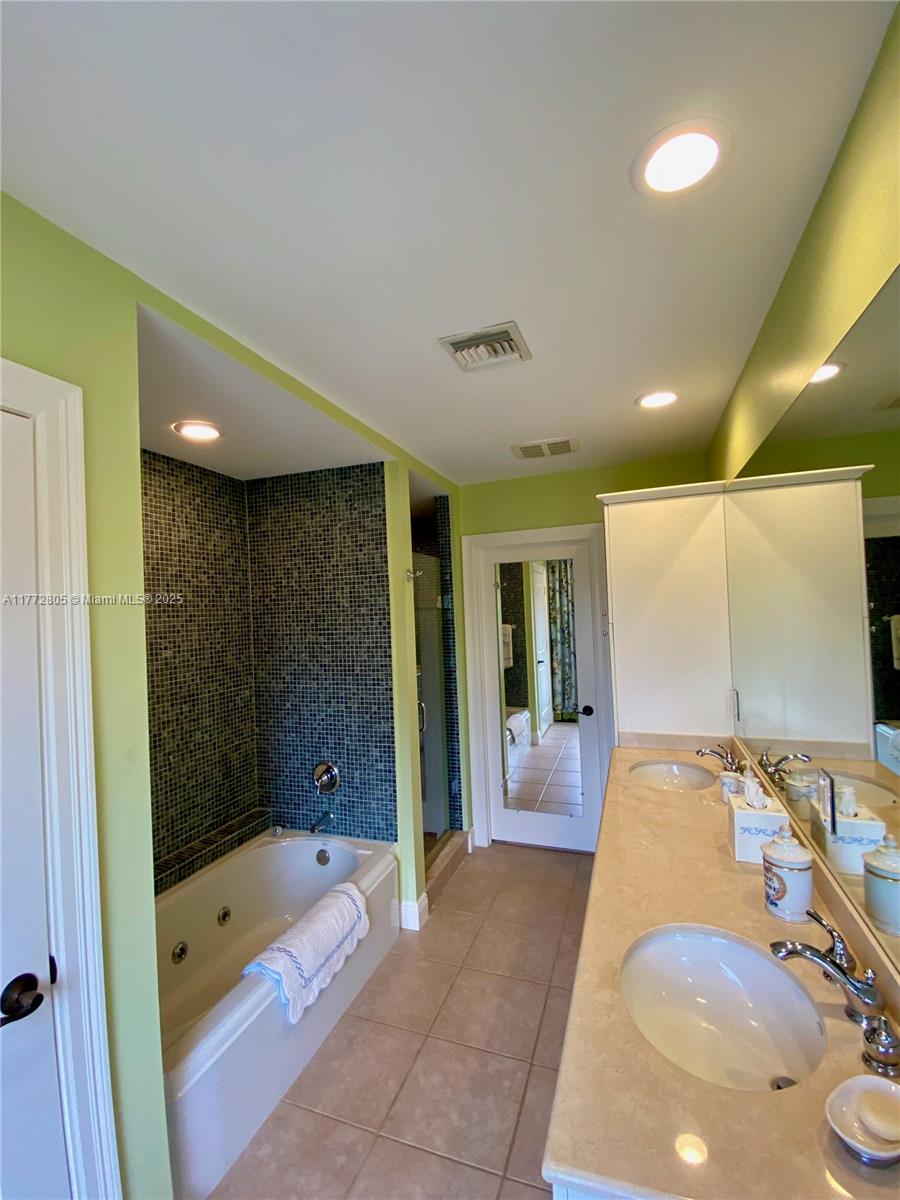 11718 SE Florida Ave Hobe Sound, FL 33455