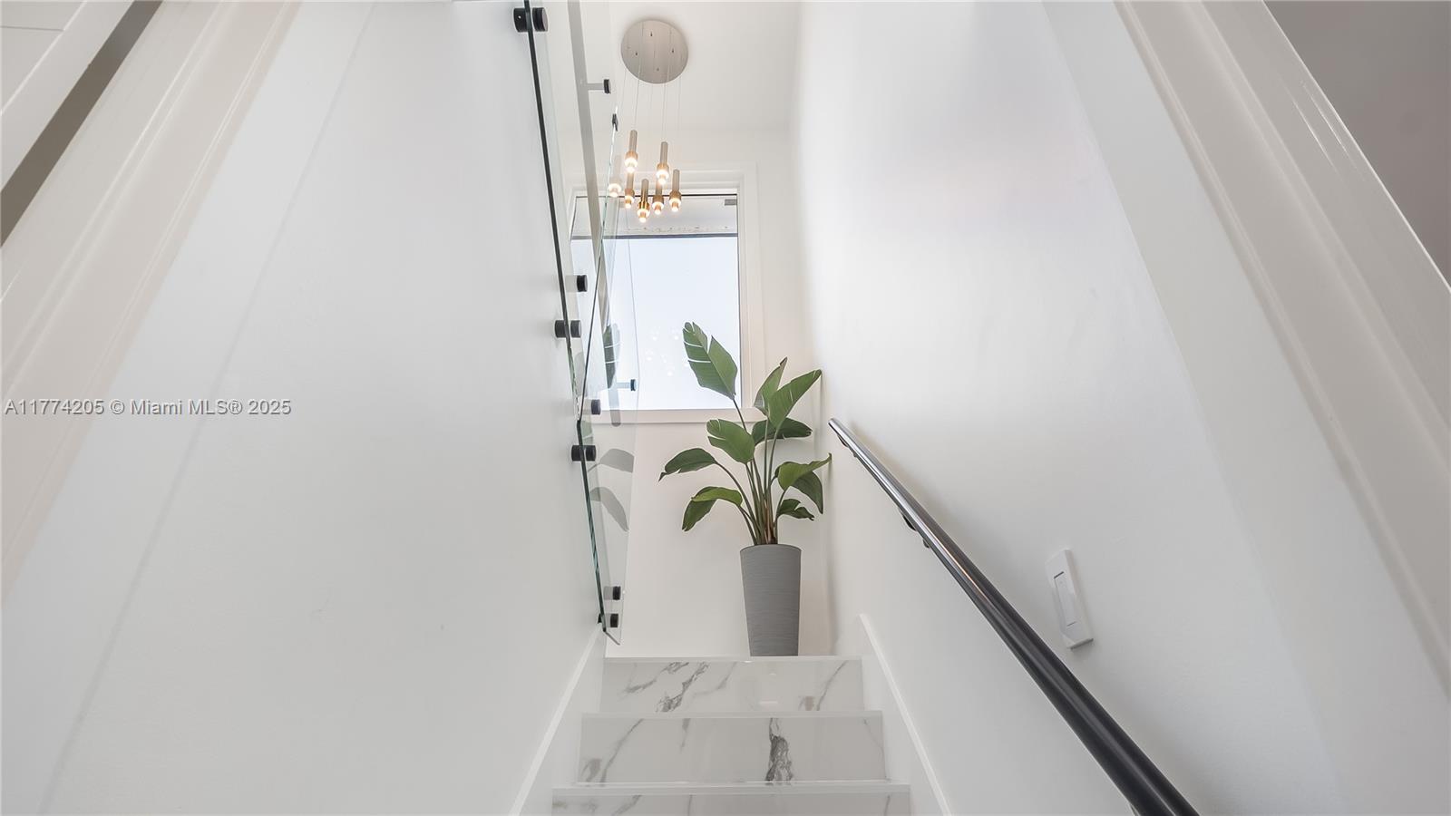 7501 SW 174th St Palmetto Bay, FL 33157