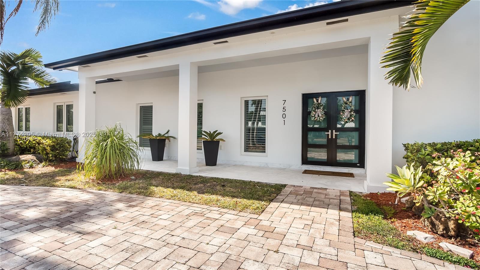 7501 SW 174th St Palmetto Bay, FL 33157