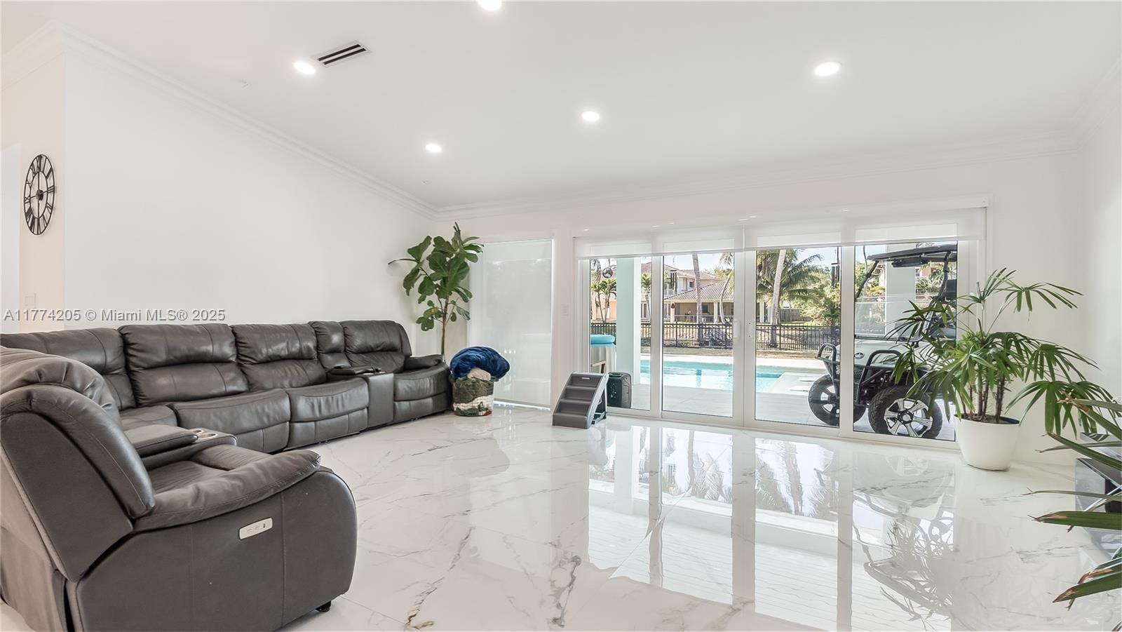 7501 SW 174th St Palmetto Bay, FL 33157