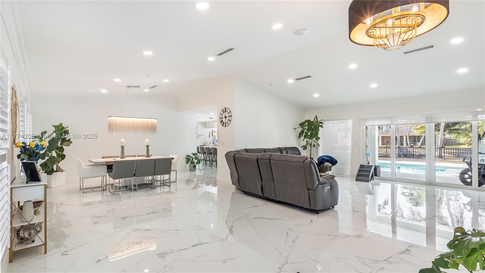 7501 SW 174th St Palmetto Bay, FL 33157