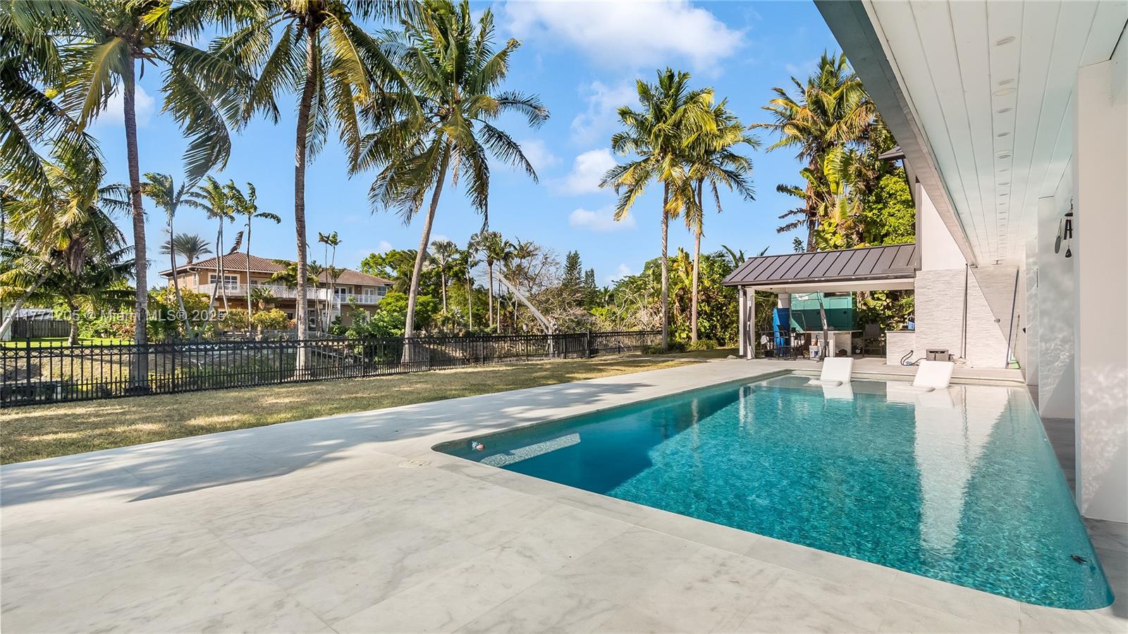 7501 SW 174th St Palmetto Bay, FL 33157